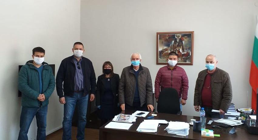 МБАЛ Разград благодари на съветници за дарени заплати