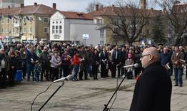 Над 100 самодейци участваха в празничния концерт, посветен на Националния празник