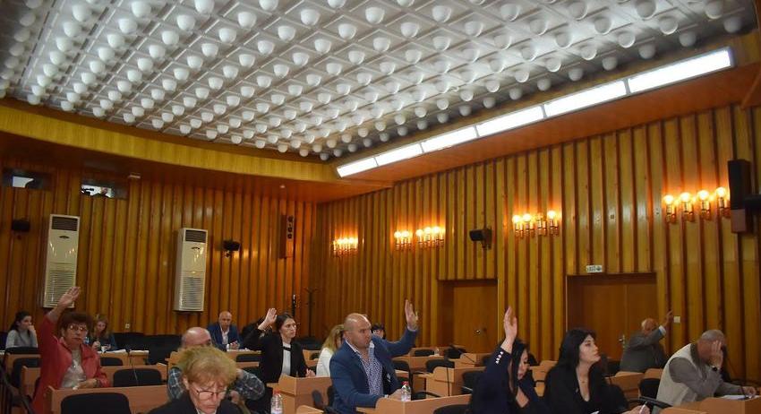 15 докладни записки обсъдиха общинските съветници