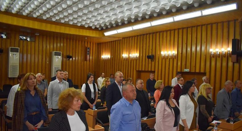 Единодушно бе подкрепено предложението Балетната школа да получи „Златен Пегас“