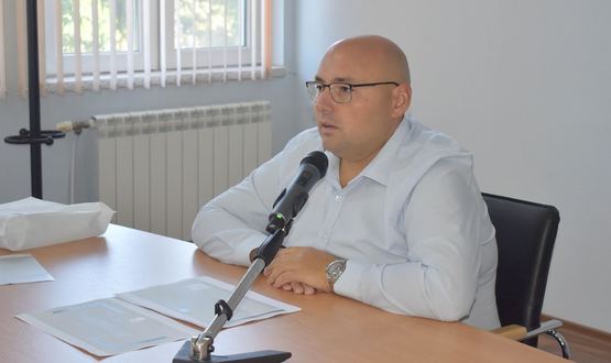 Кметът Добрин Добрев представи основните параметри на проекта за ремонт на Дома за стари хора