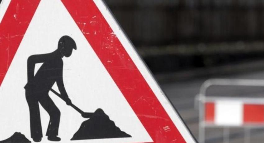 Временно затварят пътни участъци заради ремонти на жп прелези