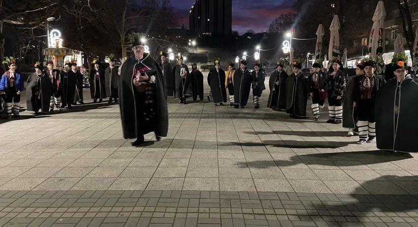 Коледари ще благославят Разград днес