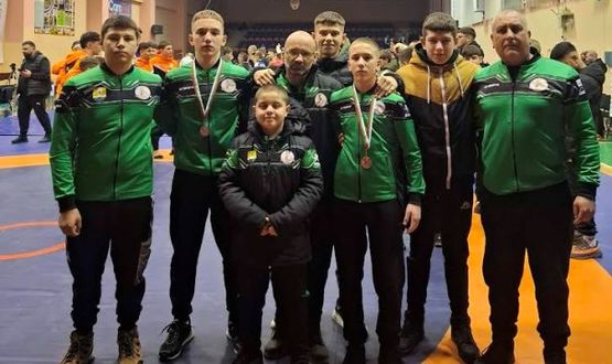 С медали започнаха новата година борците от Спортен клуб „Лудогорска слава”