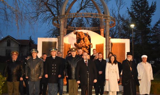Тържествена заря-проверка бе кулминацията на празничния Ден на Разград