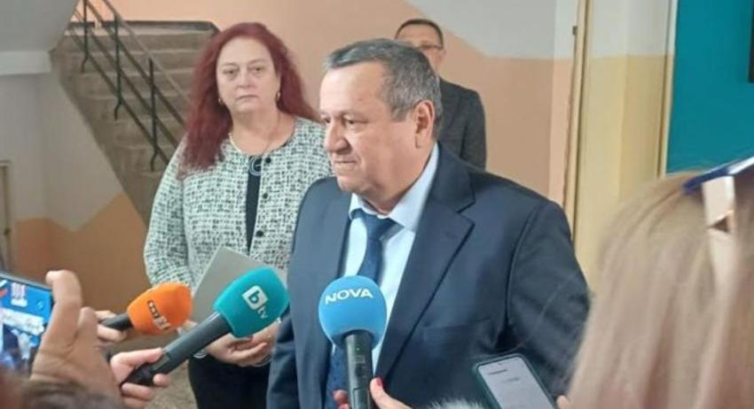 Министър Хасан Адемов посети Самуил