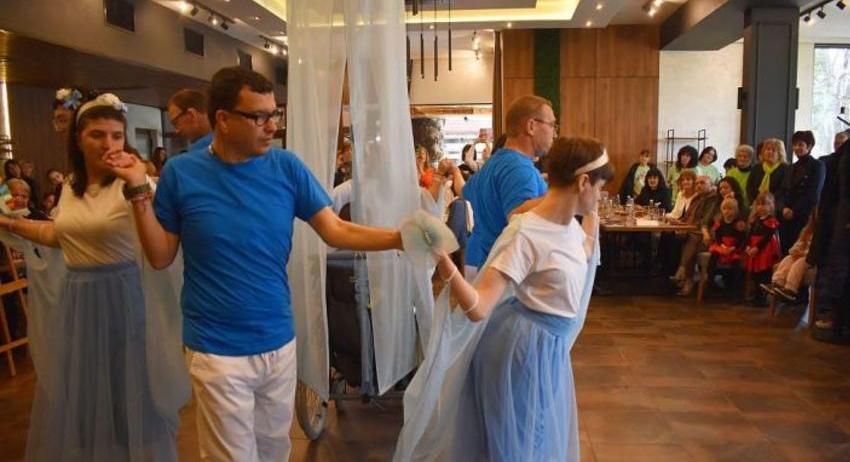 Разностранни таланти показаха потребители на социални услуги в община Разград