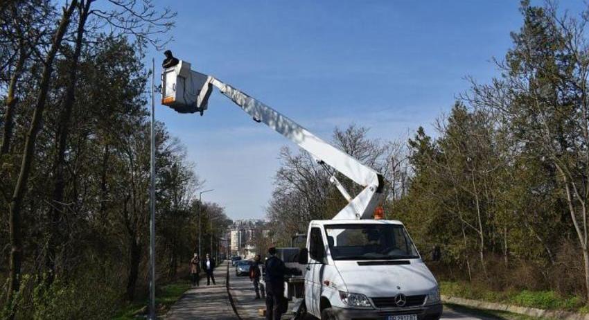 Започна изграждане на улично осветление на изхода към Исперих