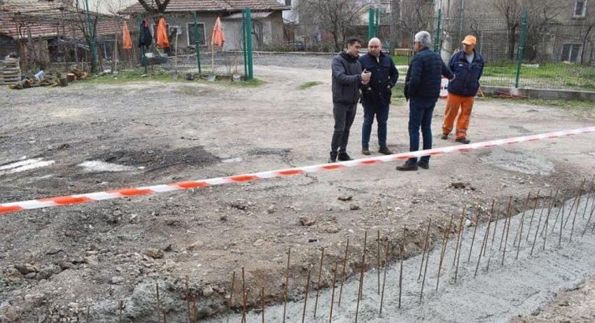 Започва благоустрояване на пространството между ул. „Анани Явашев“ и бул. „Княз Борис“