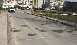 След публикация запълниха дупките по компрометиран мост