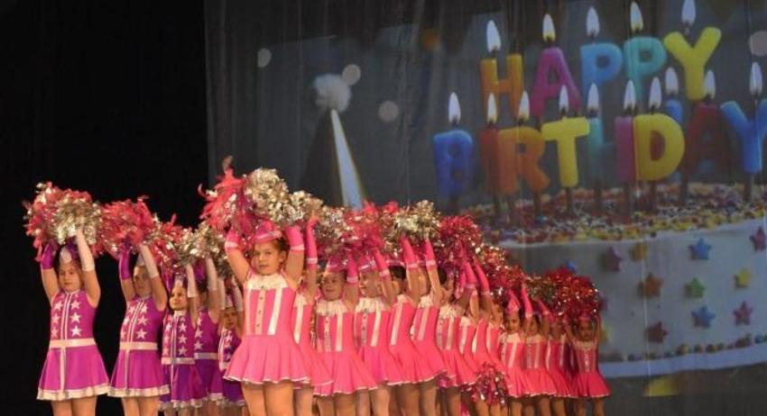 ДТШ „Капчици“ стана на 30, а Градският мажоретен състав – на 20 години