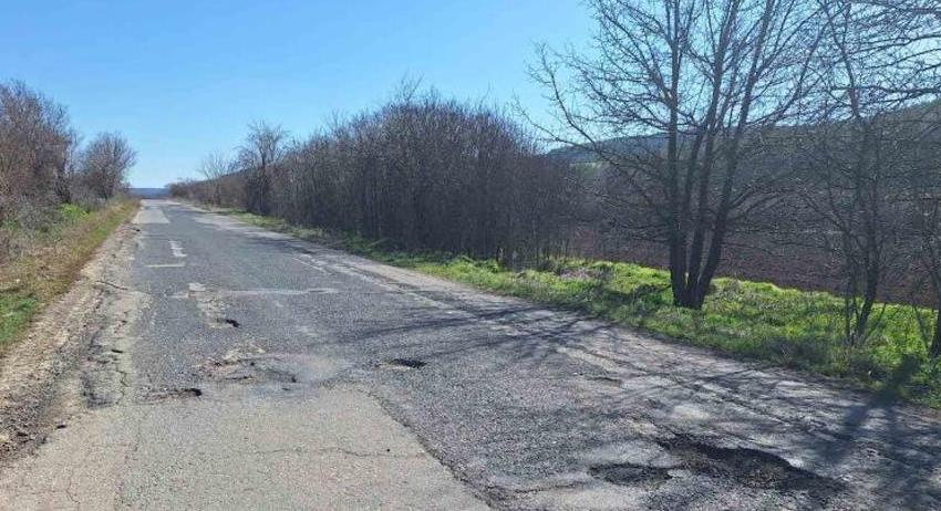 Осигурен е ремонтът на ключов път в област Разград