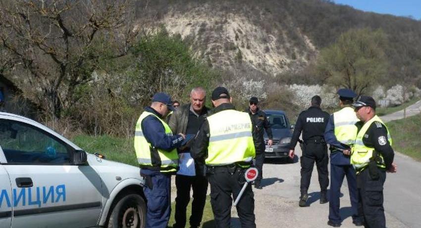 По две досъдебни производства, бързи производства и проверки са образувани в хода на специализирана полицейска операция