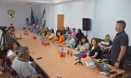 Представиха резултатите от четири проекта за саниране на многофамилни жилищни сгради