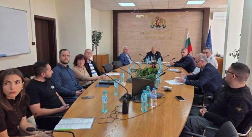 Настояват за спешни мерки за републиканския път Разград-Пороище